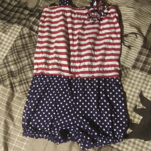 American Flag Summer Romper 4T red blue stars - Picture 2 of 5